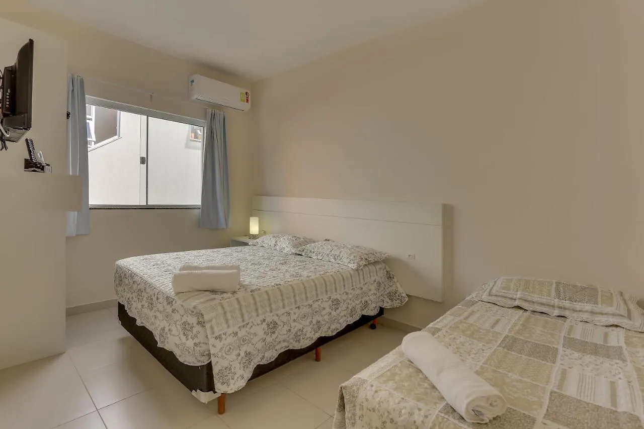 Lopes Residence Uma Quadra Do Mar Ingleses Florianopolis 0*,  Brazil