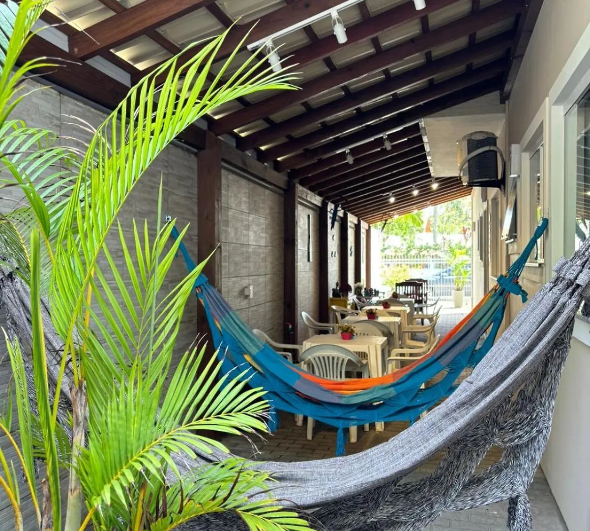 Lopes Residence Uma Quadra Do Mar Ingleses Florianopolis